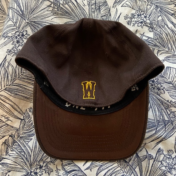 Wyoming Cowboys Cap - Picture 2 of 5